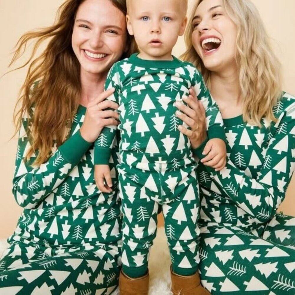 Hanna Andersson Women's Pajama PJ Set in Winter Green Tree Print Size XS/S